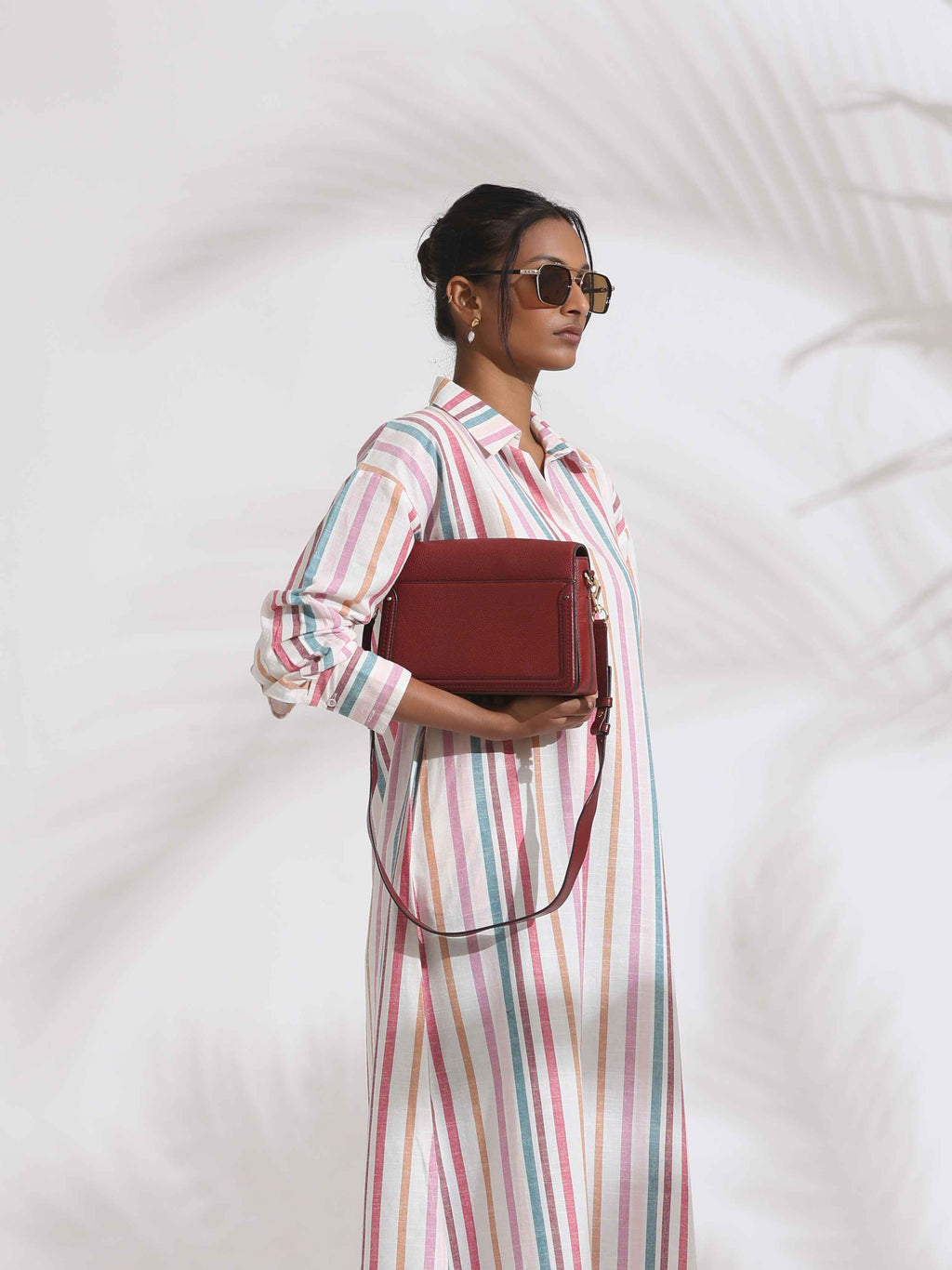 trueBrowns Off-White Cotton Multi Stripe A-line Kurta Set | Grocsy