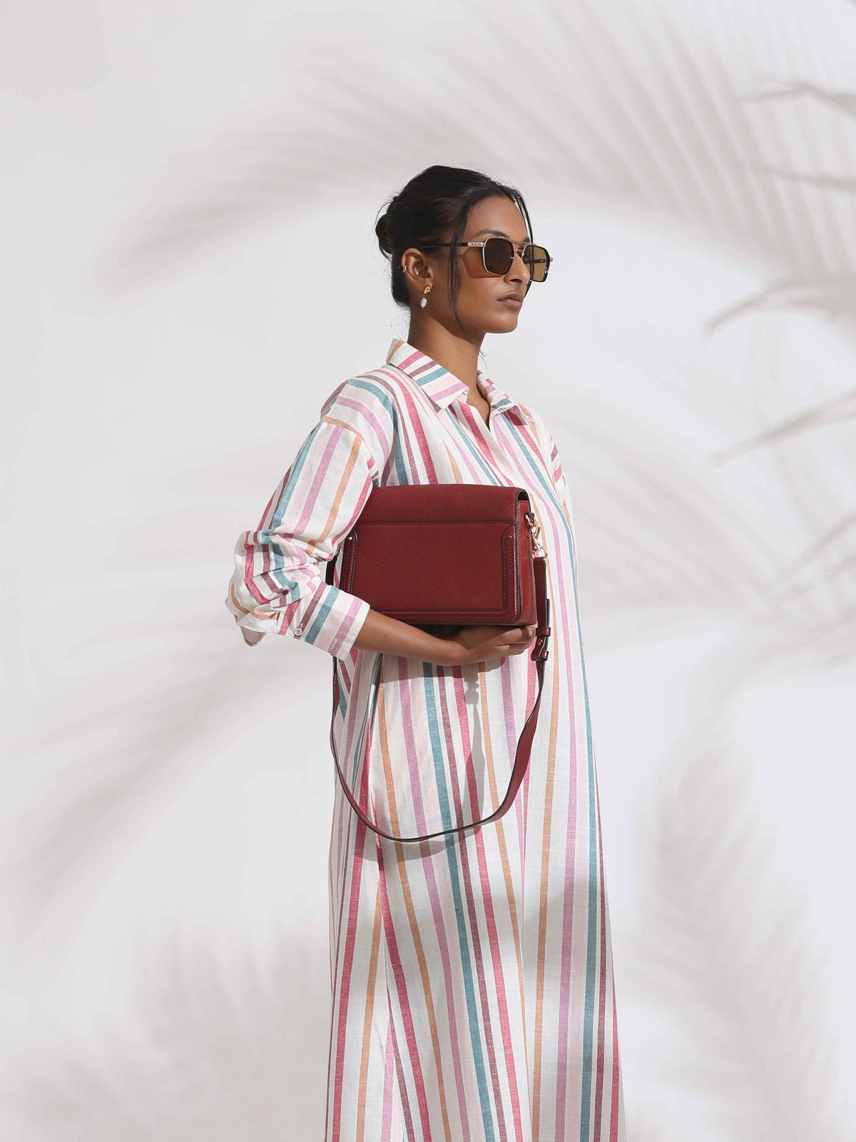 trueBrowns Off-White Cotton Multi Stripe A-line Kurta Set | Grocsy