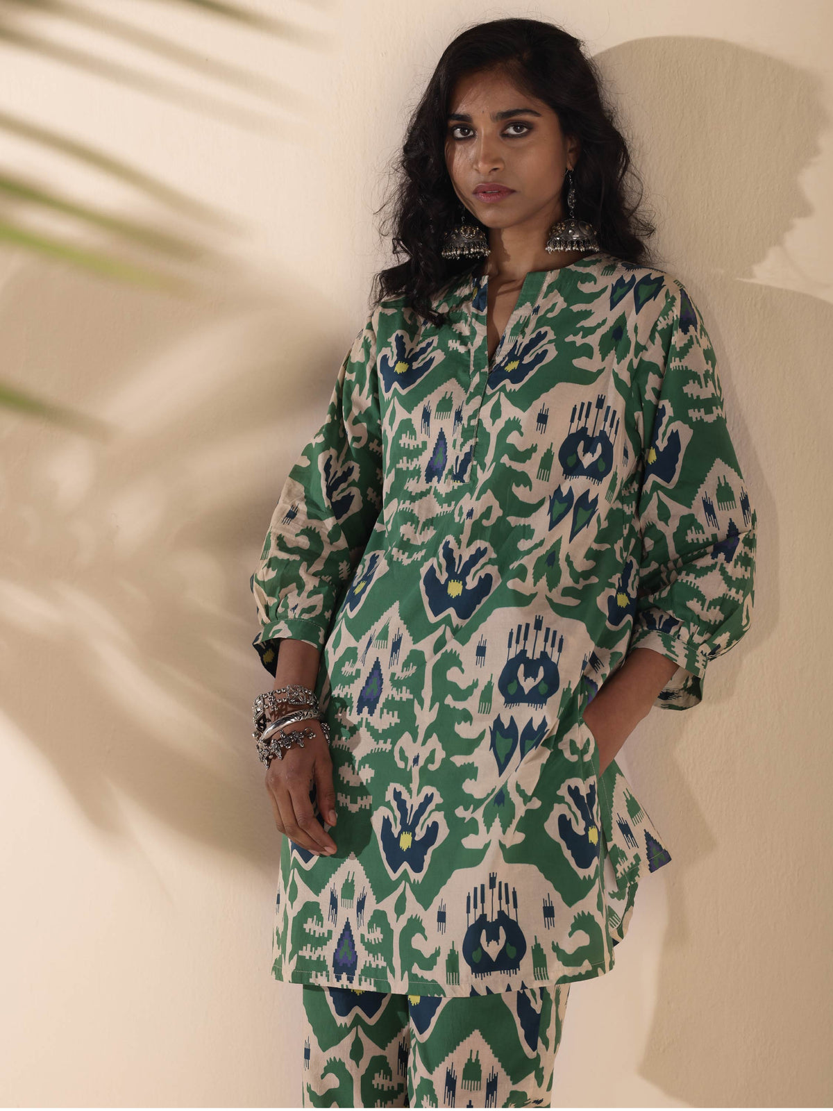 trueBrowns Green Cotton Ikat Relaxed Co-ord Set | Grocsy