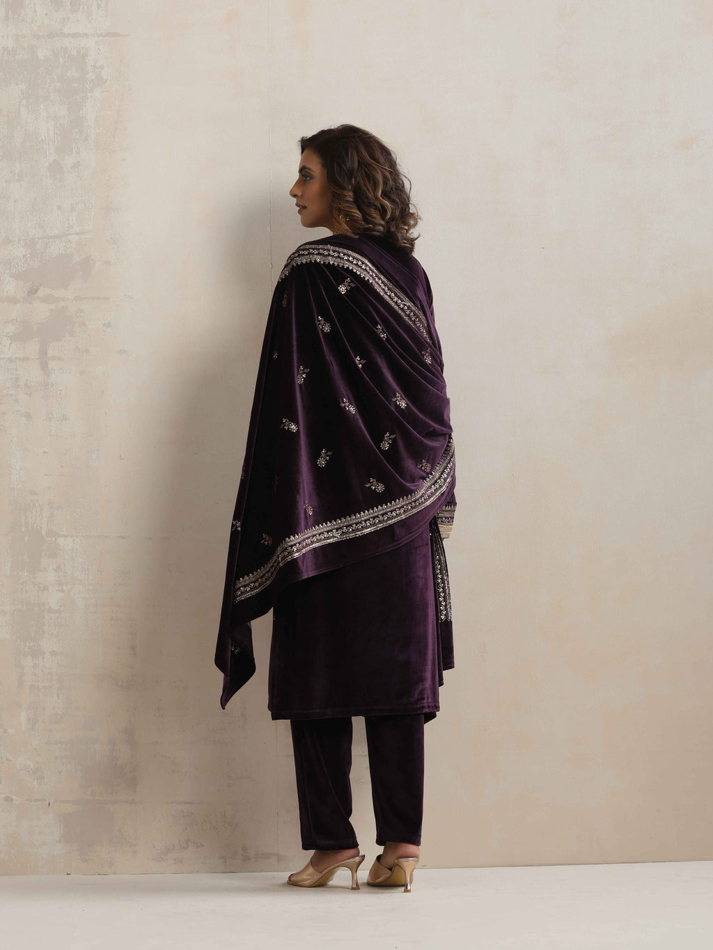 trueBrowns Wine Velvet Floral Embroidered Kurta Pant Dupatta Set | Grocsy
