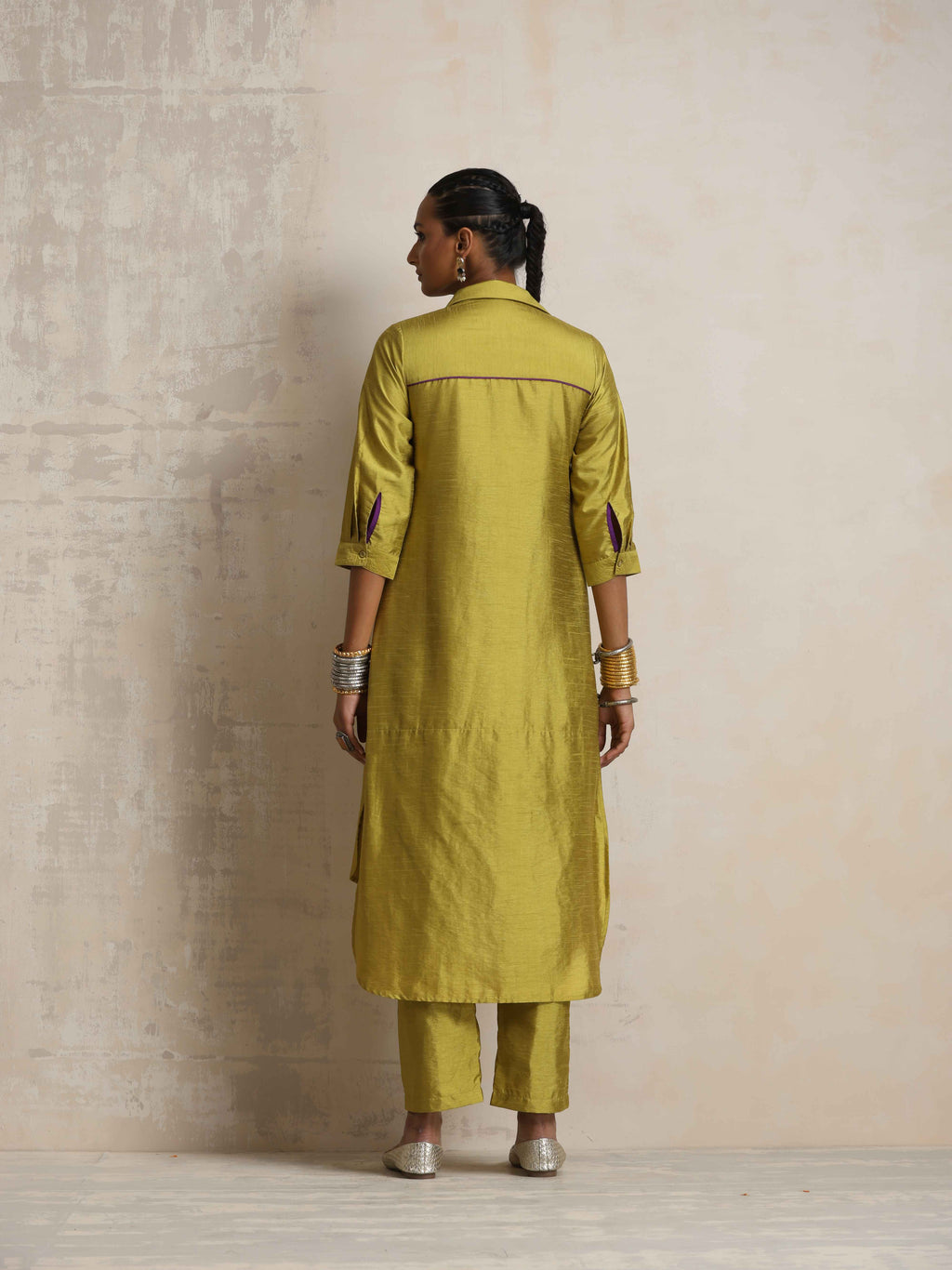 trueBrowns Green Shirt Kurta Set | Grocsy