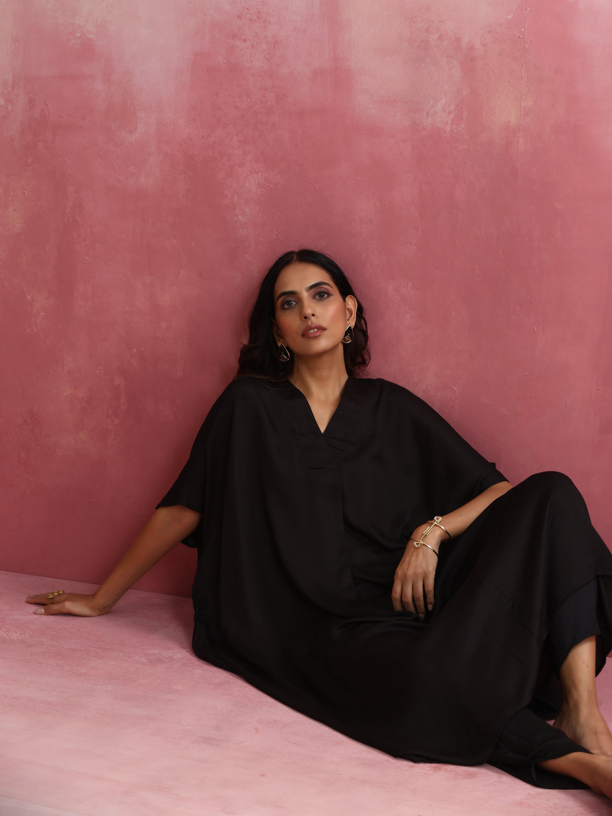trueBrowns Black Modal Kaftan Kurta Set | Grocsy