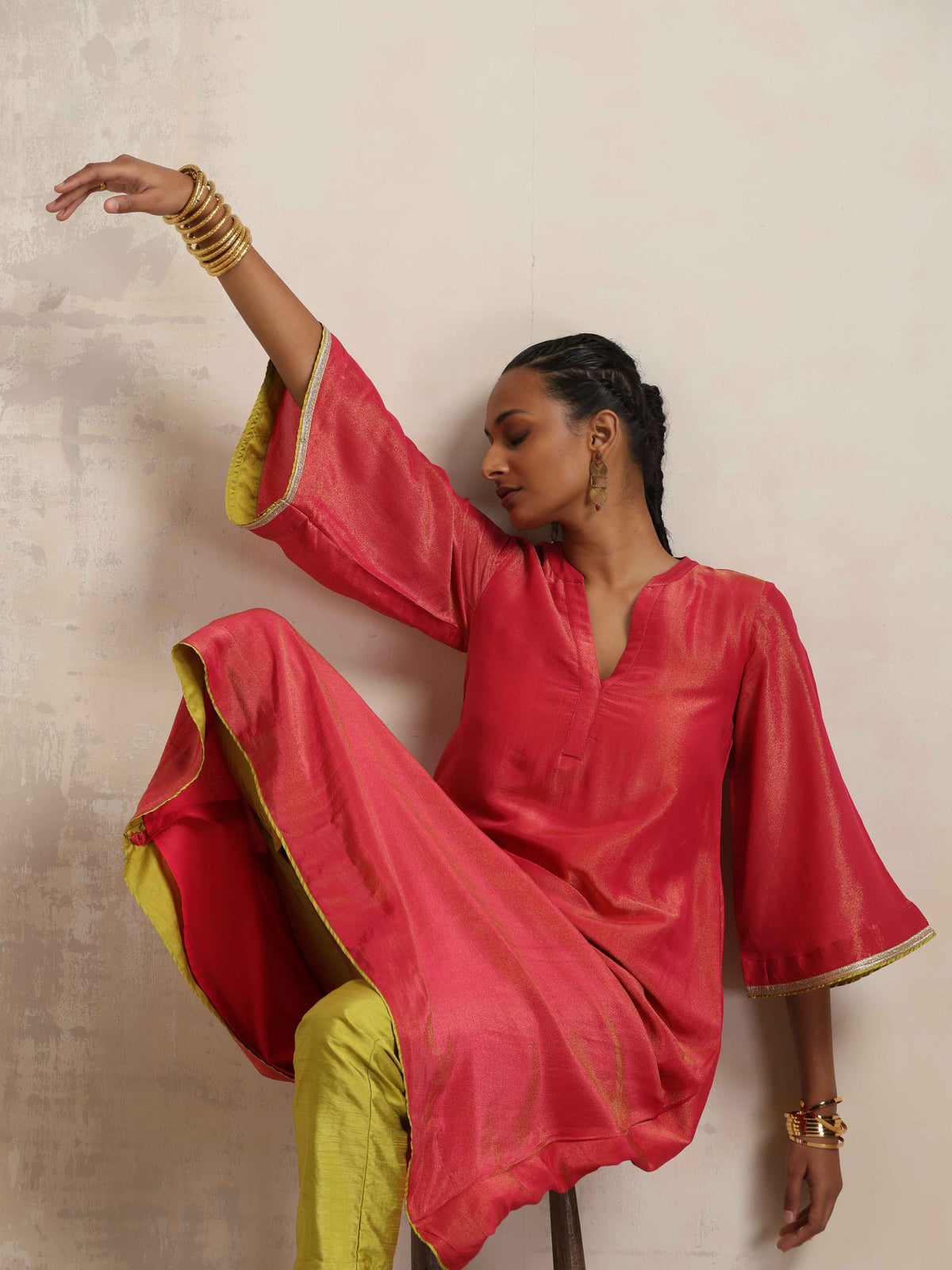 trueBrowns Hot Pink Tissue Flared Kurta Set | Grocsy