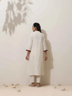 trueBrowns Off-White Cotton Linen Kurta Pant Set | Grocsy