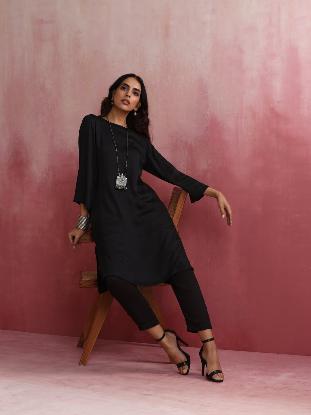 trueBrowns Black Modal Round Neck Kurta Co-ord Set | Grocsy