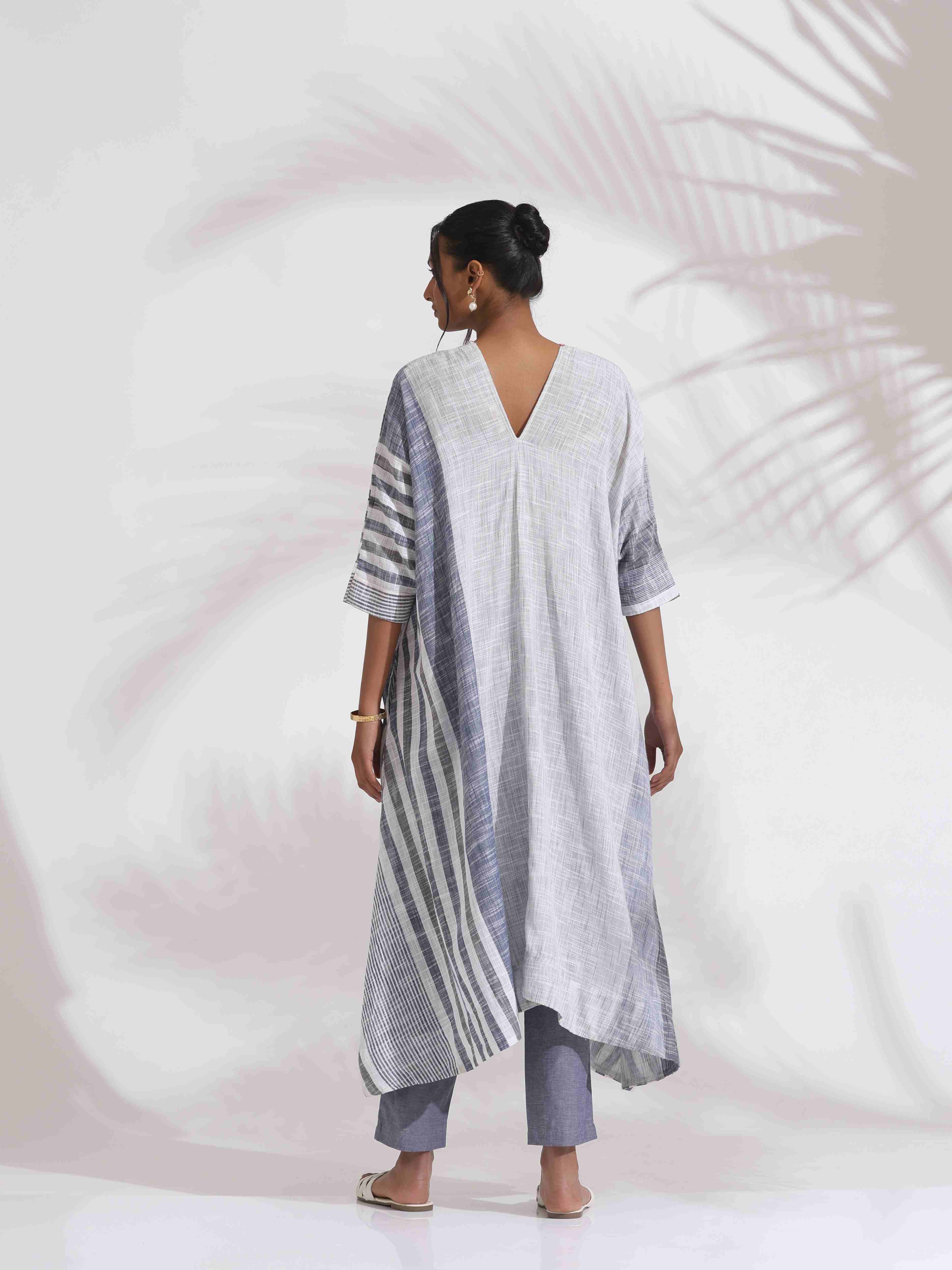 trueBrowns Off-White Cotton Multi Stripe Flared Kurta Set | Grocsy