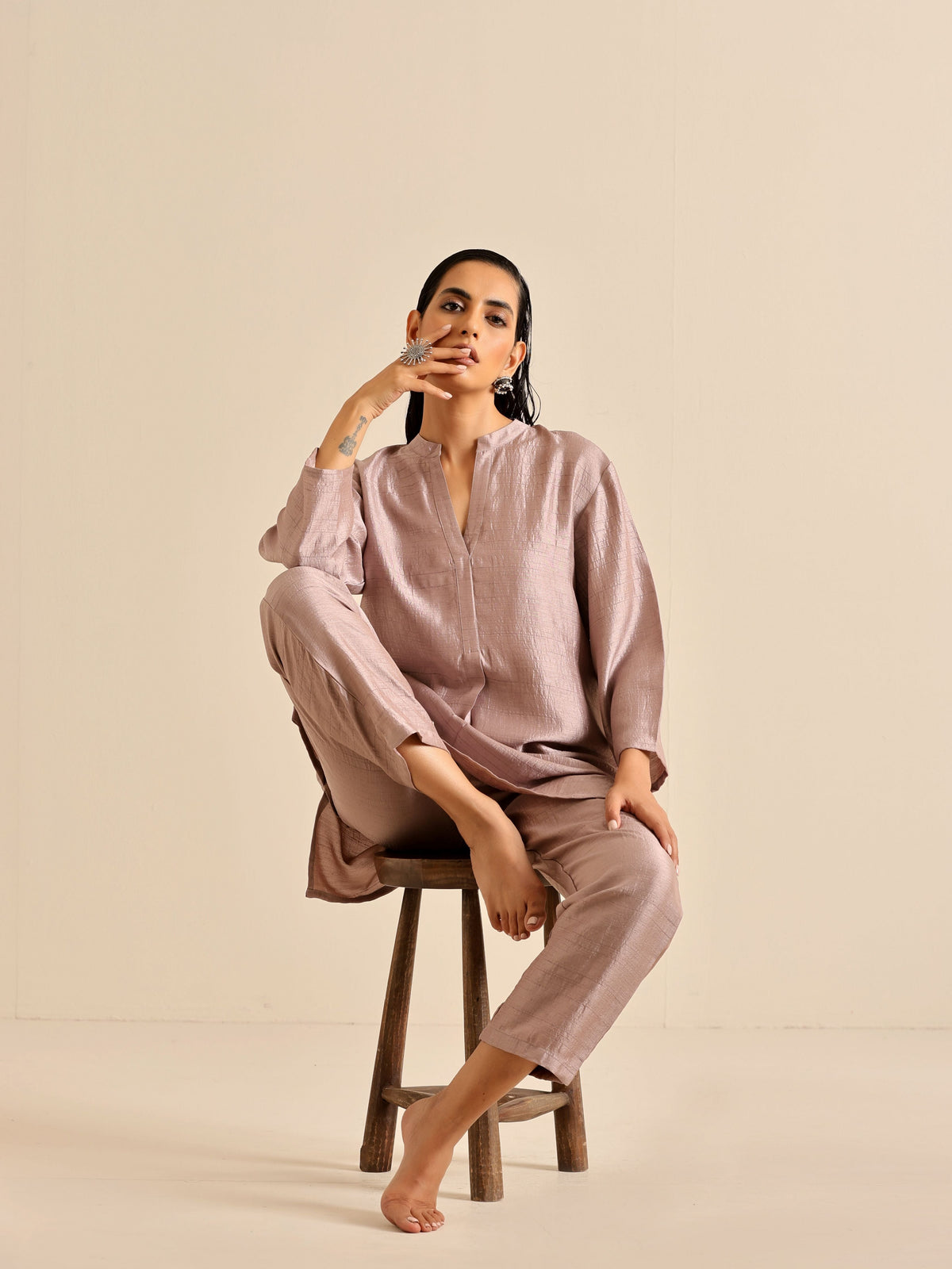 trueBrowns Grey Silk Texture Relaxed Co-Ord Set | Grocsy