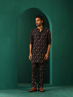 trueBrowns Men's Black Tonal Ikat Muslin Silk Printed Co-ord Set | Grocsy