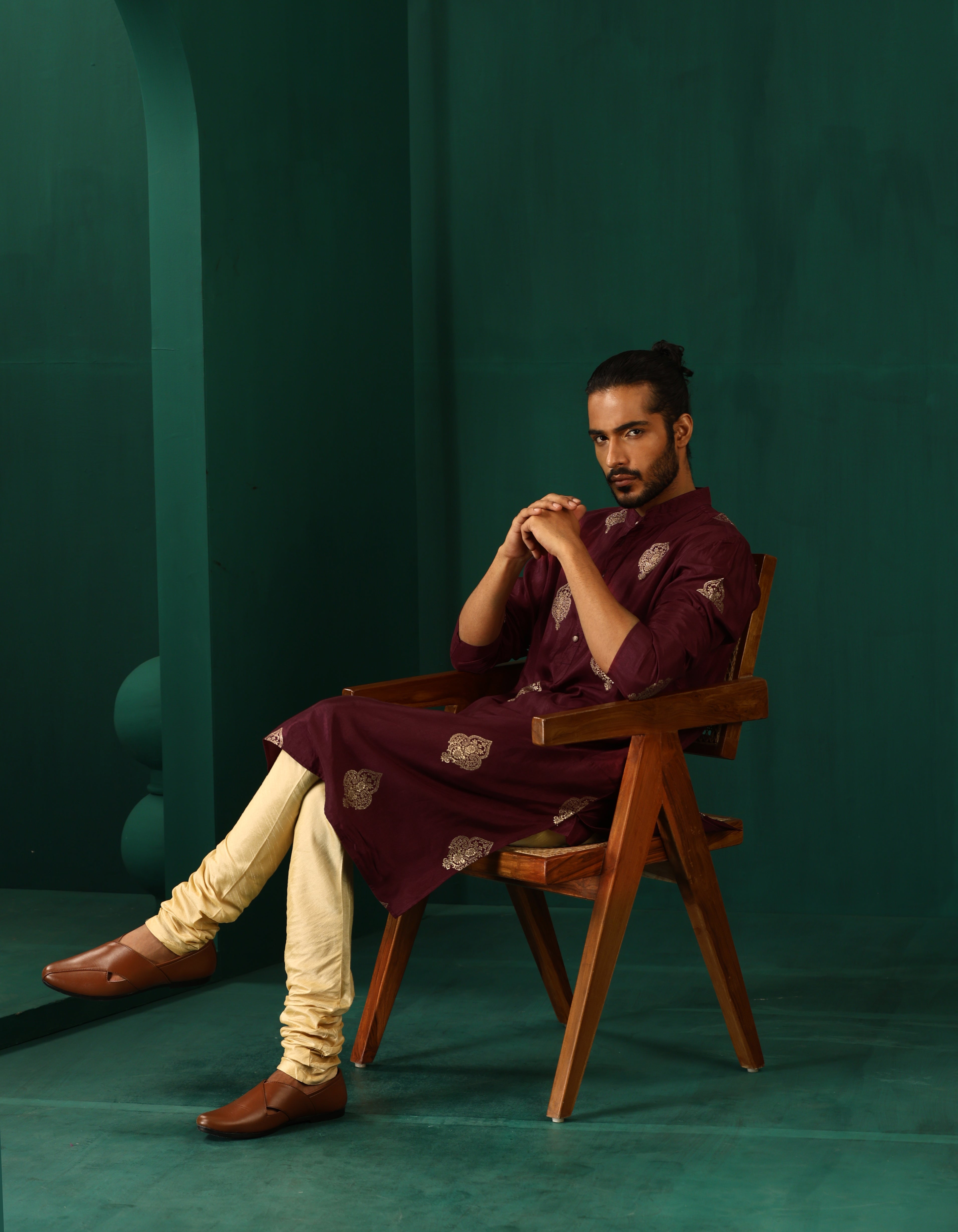 trueBrowns Men's Wine Geometric Viscose Silk Long Kurta | Grocsy
