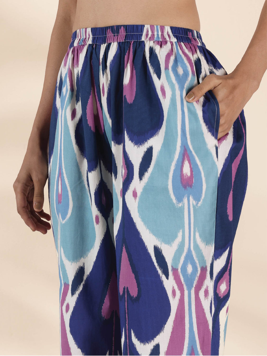 trueBrowns Blue Cotton Ikat V-neck Co-ord Set | Grocsy