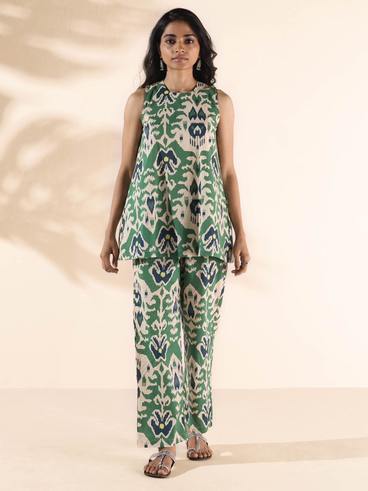 trueBrowns Green Cotton Ikat Sleeveless Co-ord Set | Grocsy