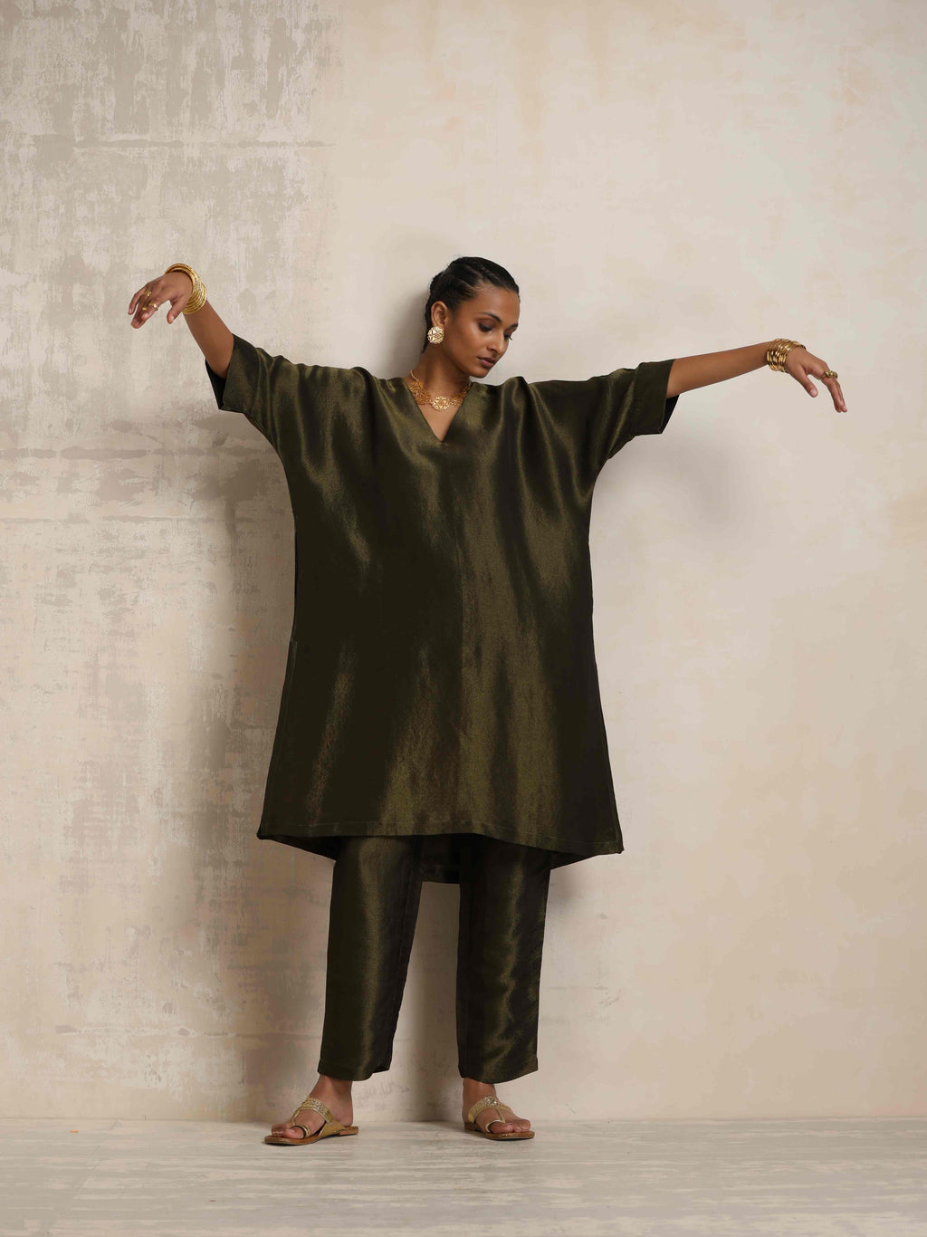 trueBrowns Olive Green Tissue Kurta Co-ord Set | Grocsy