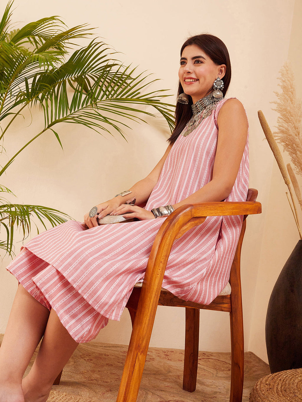 InWeave Women's Light Pink Lurex Kantha Mandarin Neck Kurta Palazzo Set | Grocsy