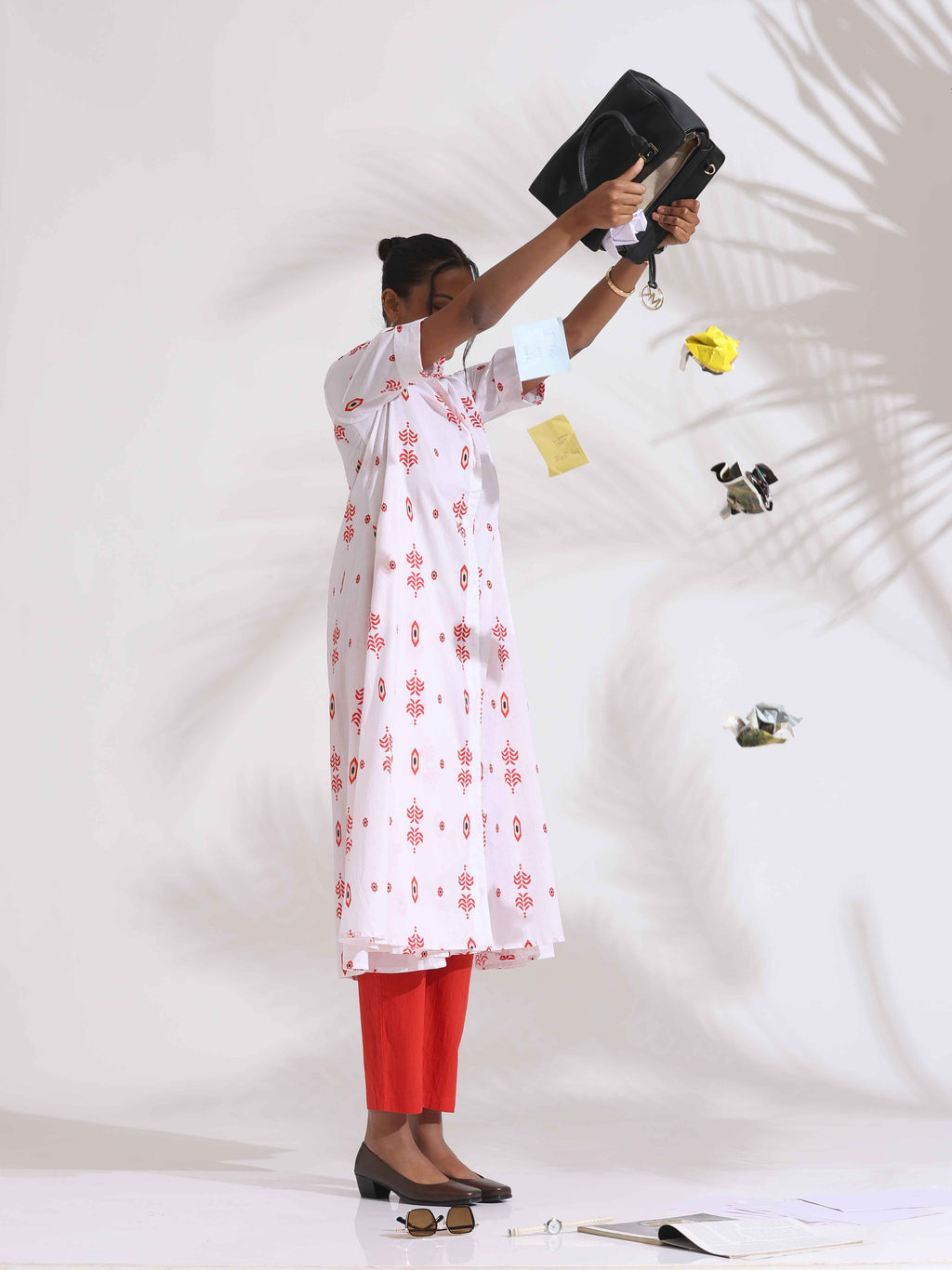 trueBrowns White Cotton Print Flared Kurta Set | Grocsy