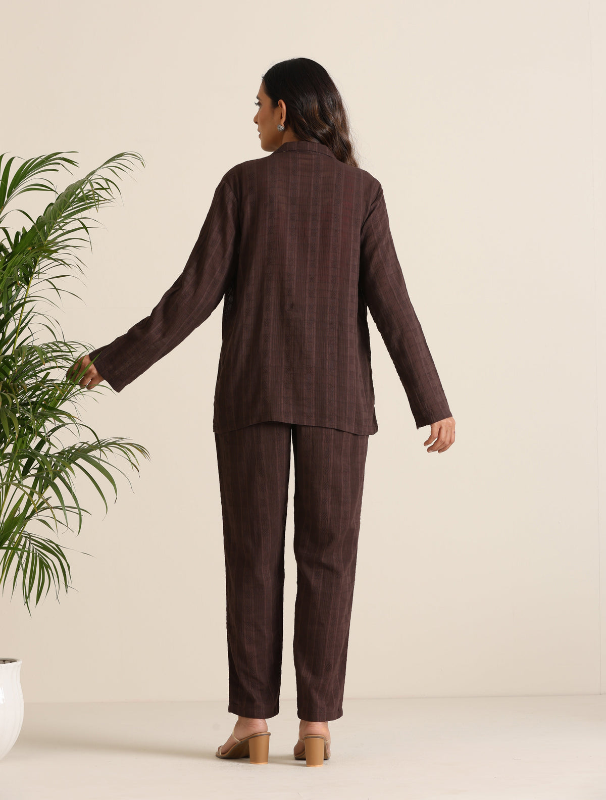 trueBrowns Cola Cotton Dobby Pant Suit Set | Grocsy