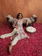 trueBrowns Off White Ikat Print Kurta Set | Grocsy