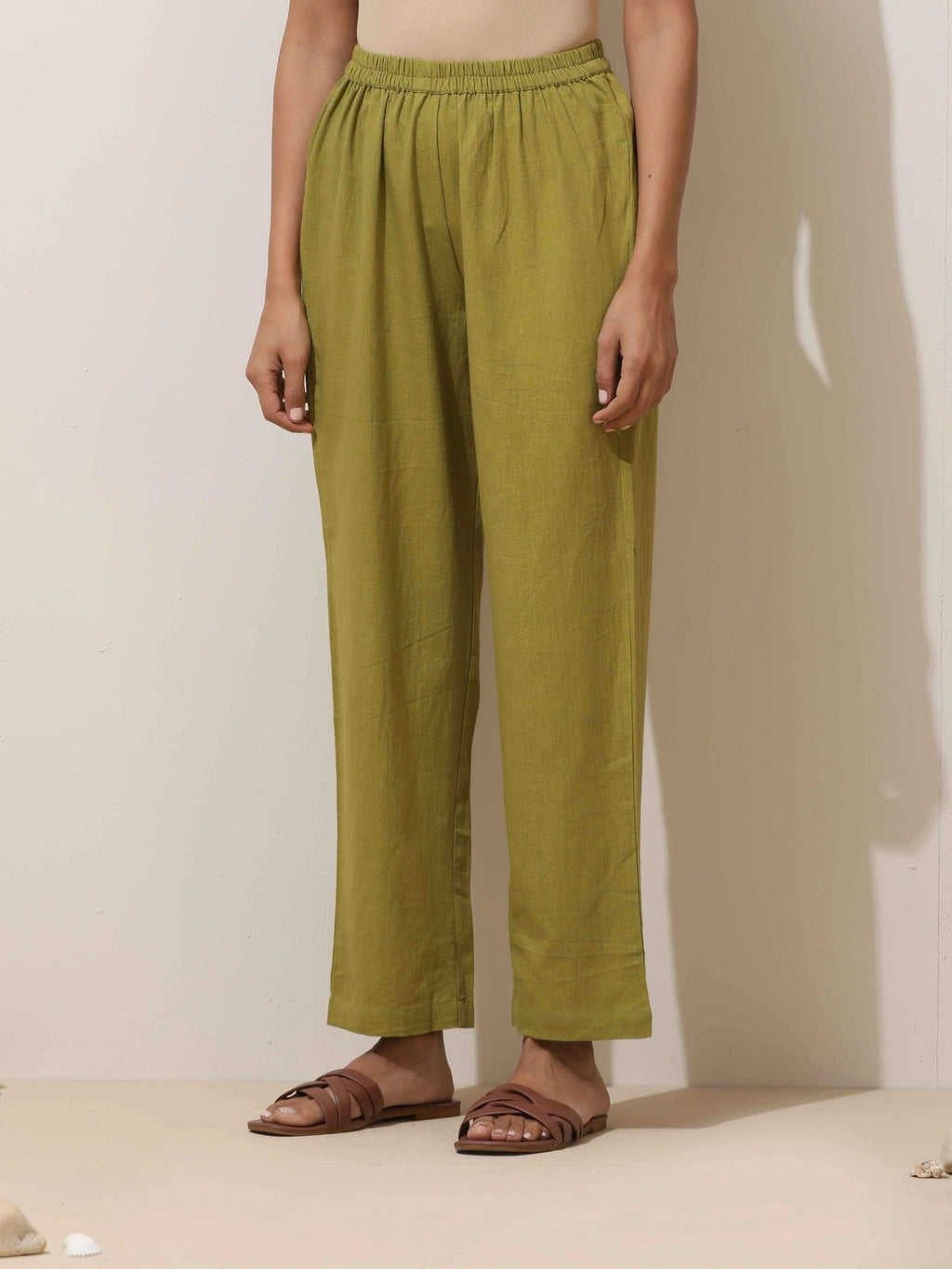 trueBrowns Pear Green Cotton Linen Kurta Pant Set | Grocsy