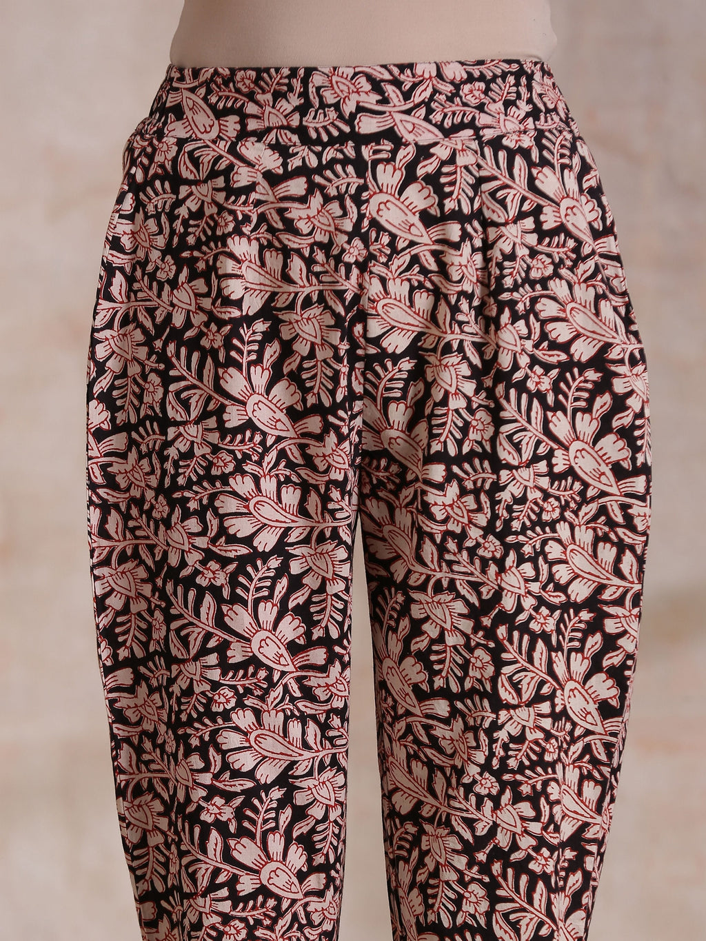 trueBrowns Black Floral Overall Bagru Print Cotton Pant Suit Set | Grocsy