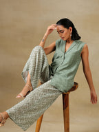 trueBrowns Light Green Bandhani Printed Silk Sleevesless Jacket Pant Set | Grocsy