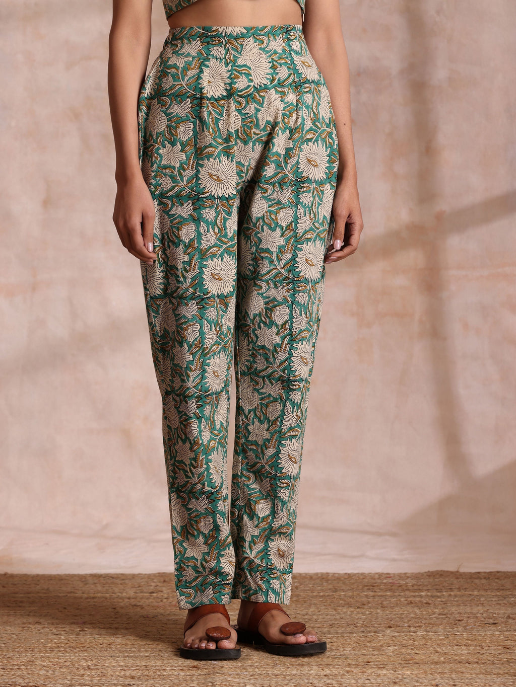 trueBrowns Fern Green Overall Floral Block Print Cotton Pant Suit Set | Grocsy