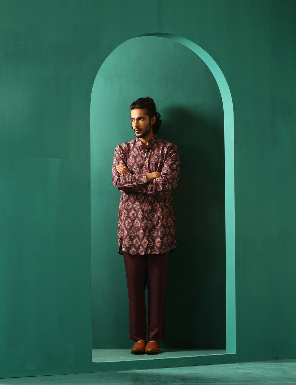 trueBrowns Men's Deep Purple Paan Muslin Silk Printed Co-ord Set | Grocsy