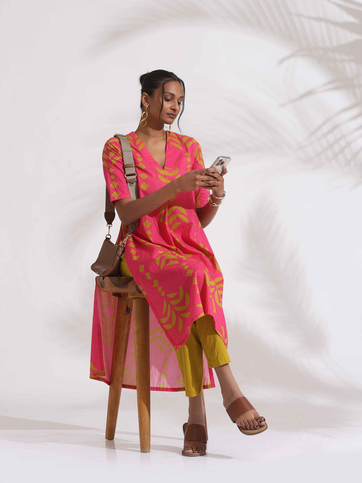 trueBrowns Pink Cotton Print A-line Kurta Set | Grocsy