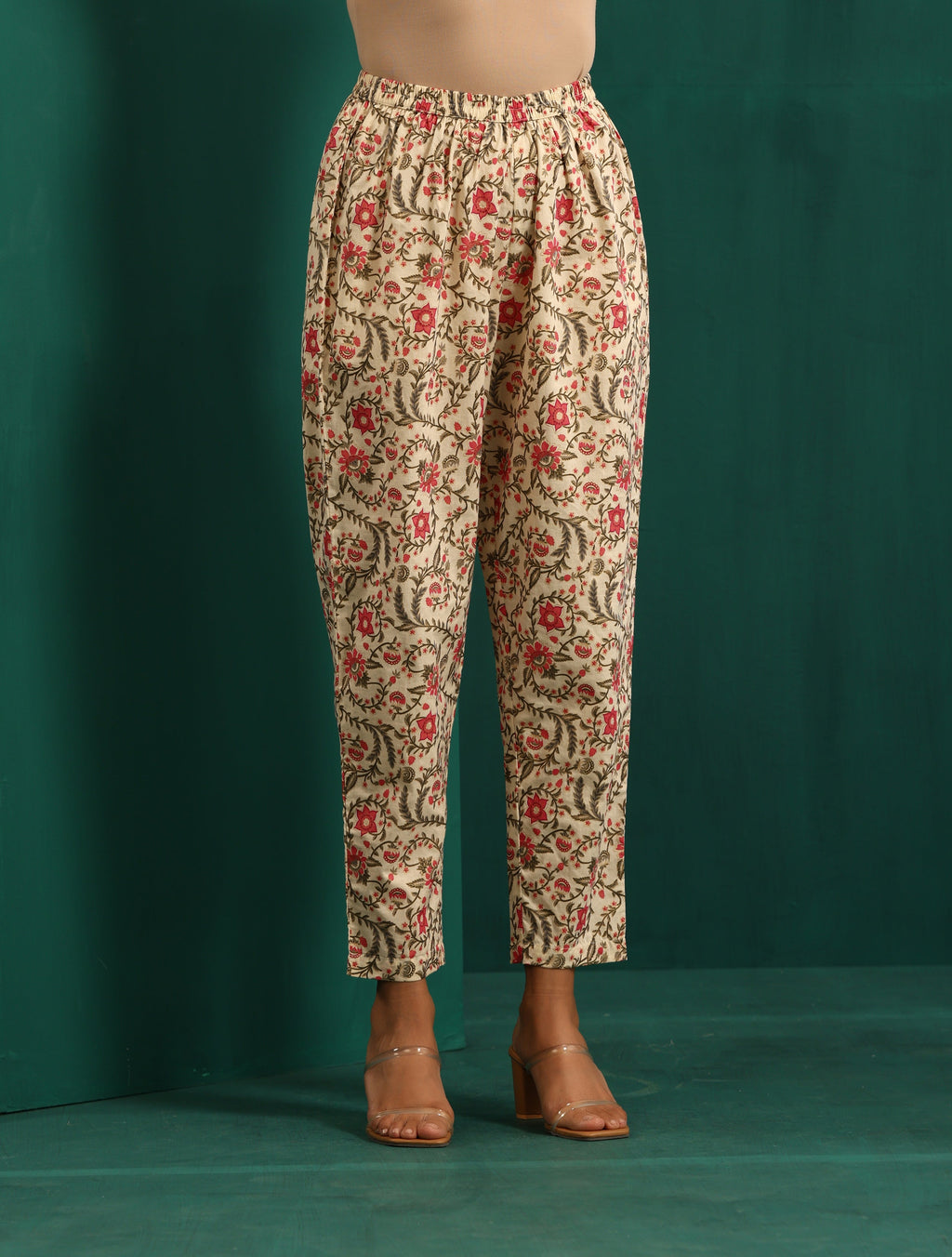 trueBrowns Pink Floral Cotton Printed Neck Pleat Co-ord Set | Grocsy