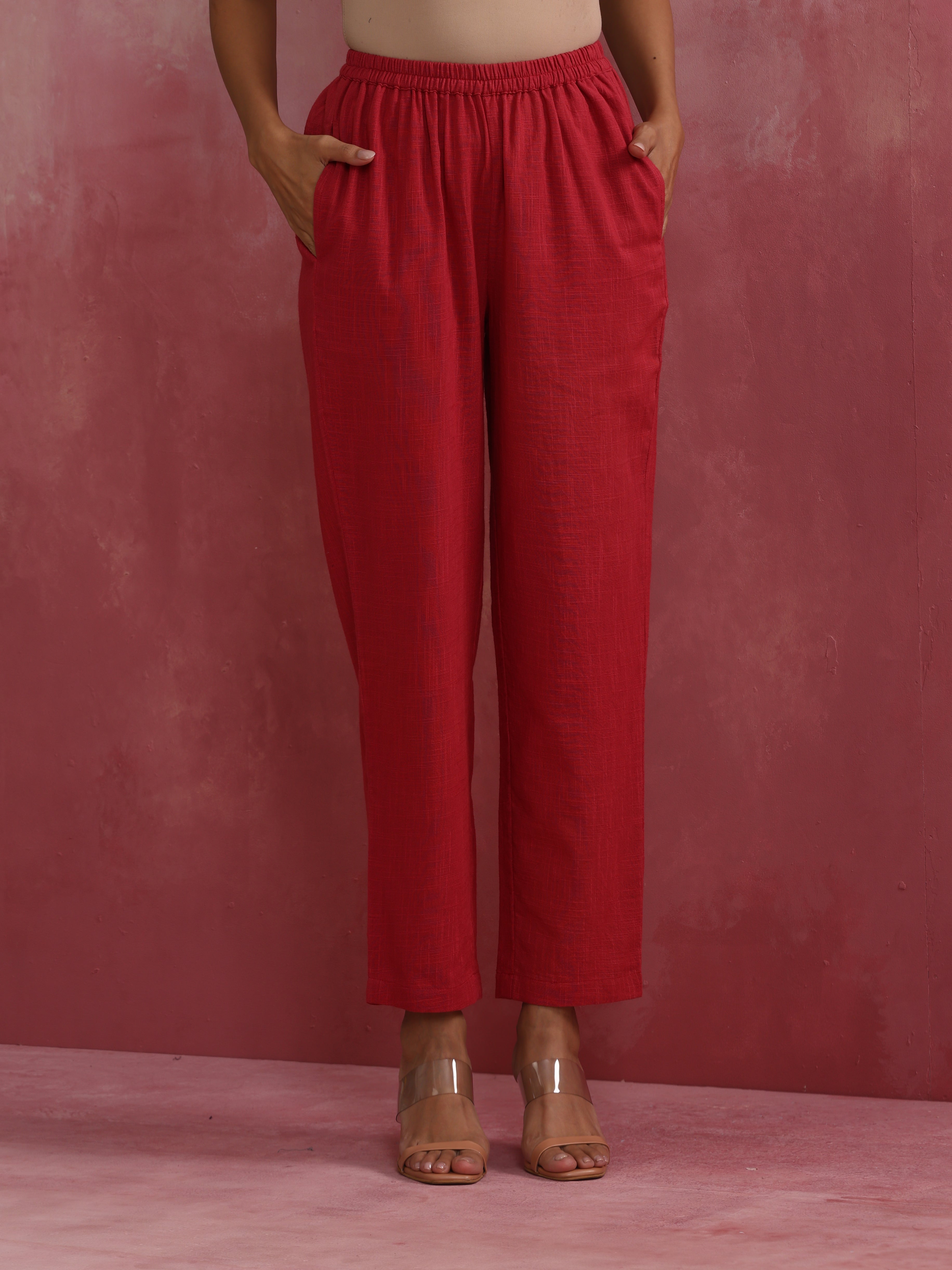 trueBrowns Red Straight Cotton Dobby Kurta Set | Grocsy
