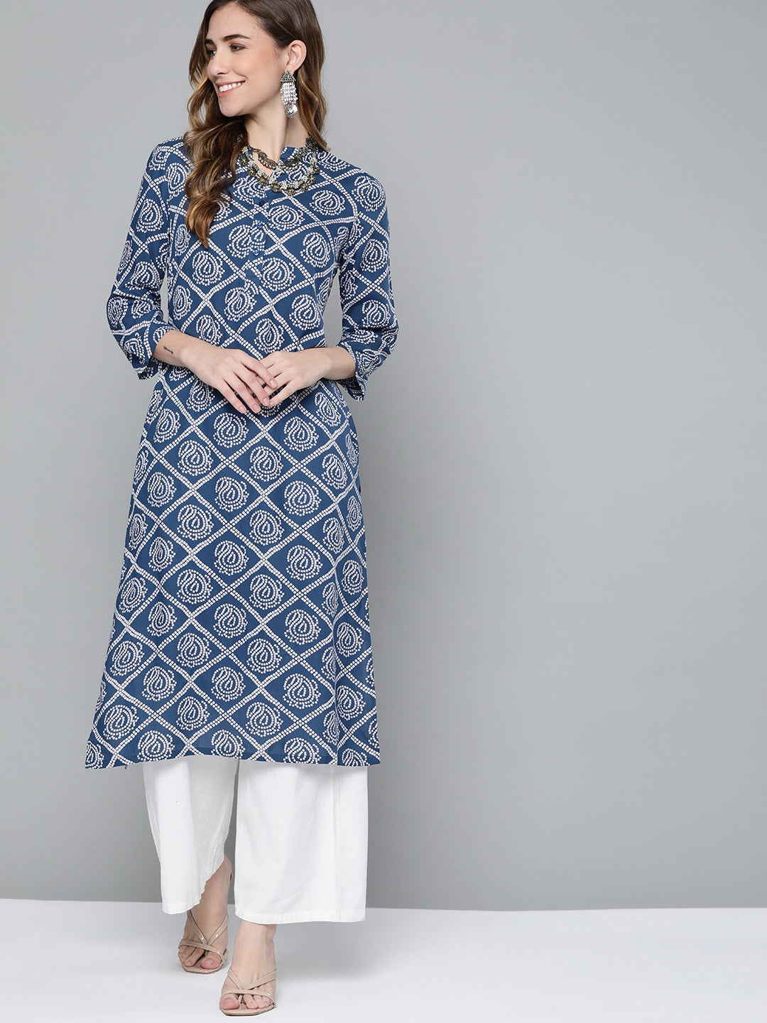 HERE&NOW Women Blue & White Geometric Printed Kurta | Grocsy
