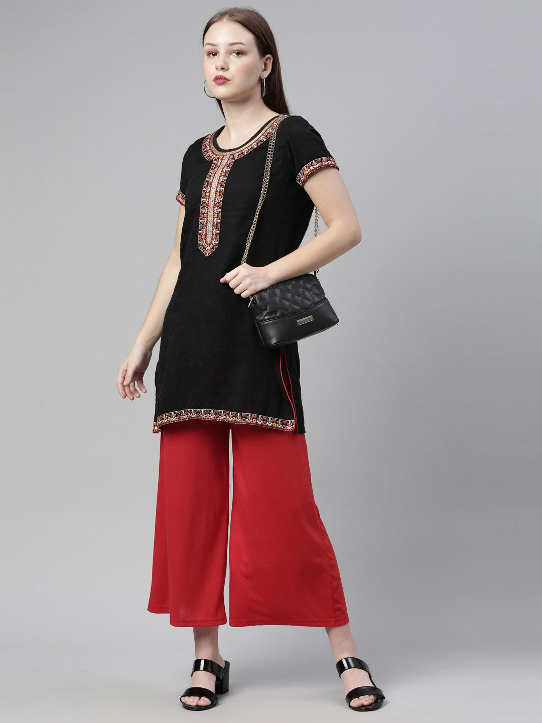 Souchii Women Red Knitted Palazzos | Grocsy