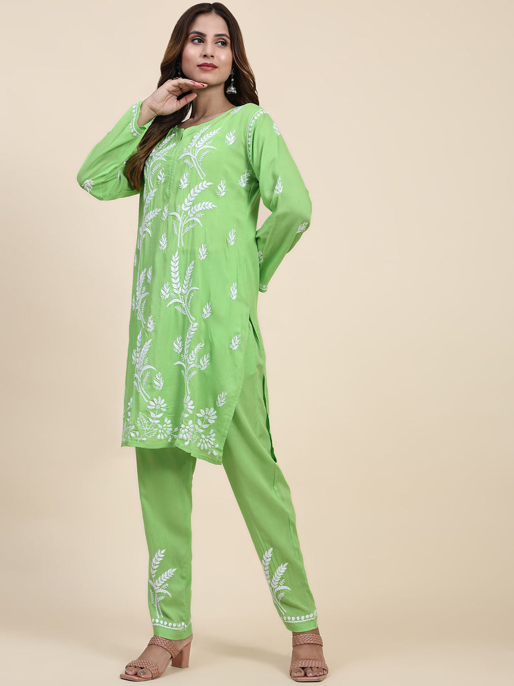 HOUSE OF KARI Floral Embroidered Chikankari Pure Cotton Kurta with Trousers | Grocsy