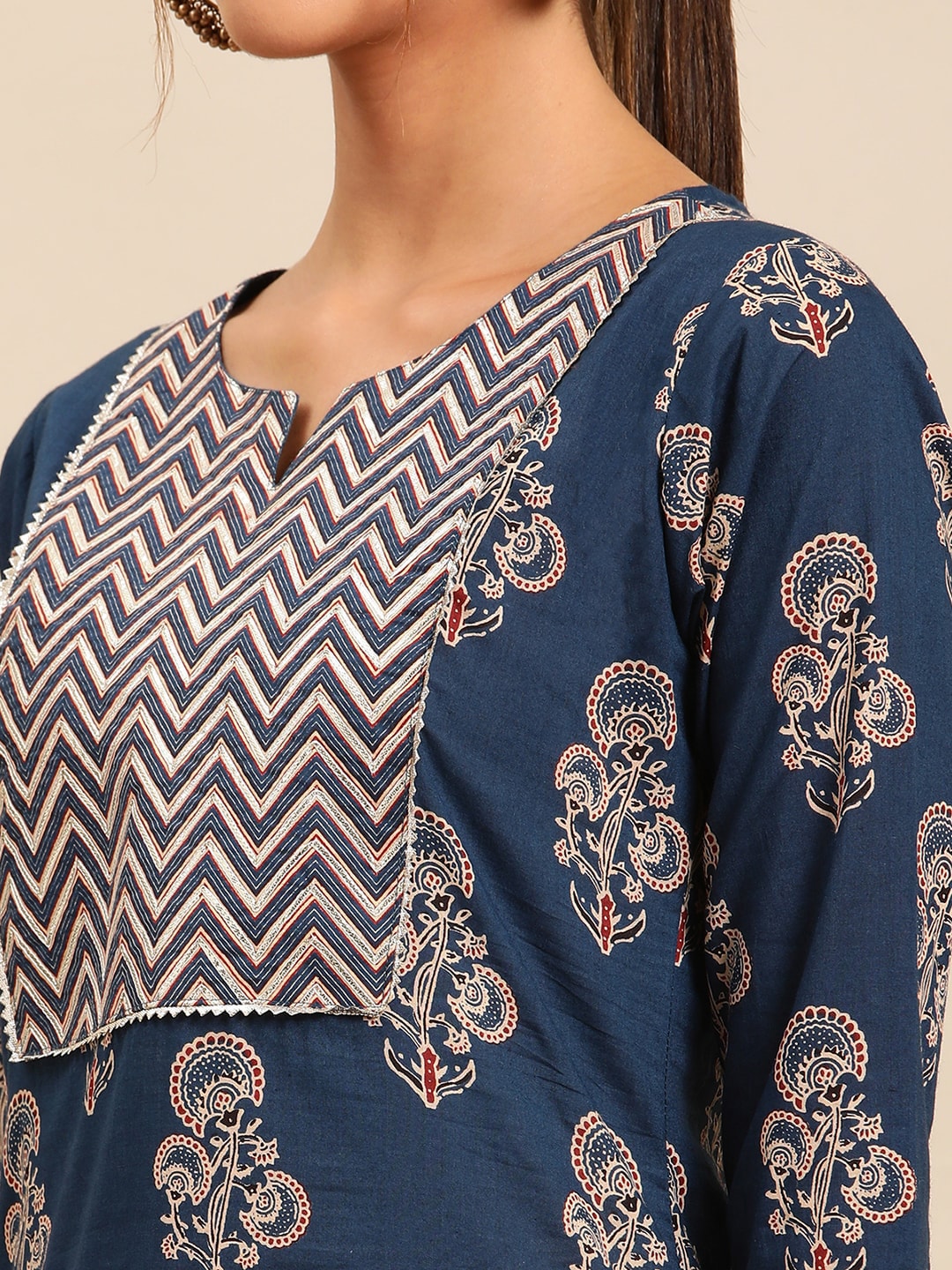 Sangria Women Ethnic Motifs Printed Gotta Patti Pure Cotton Kurta with Trousers | Grocsy