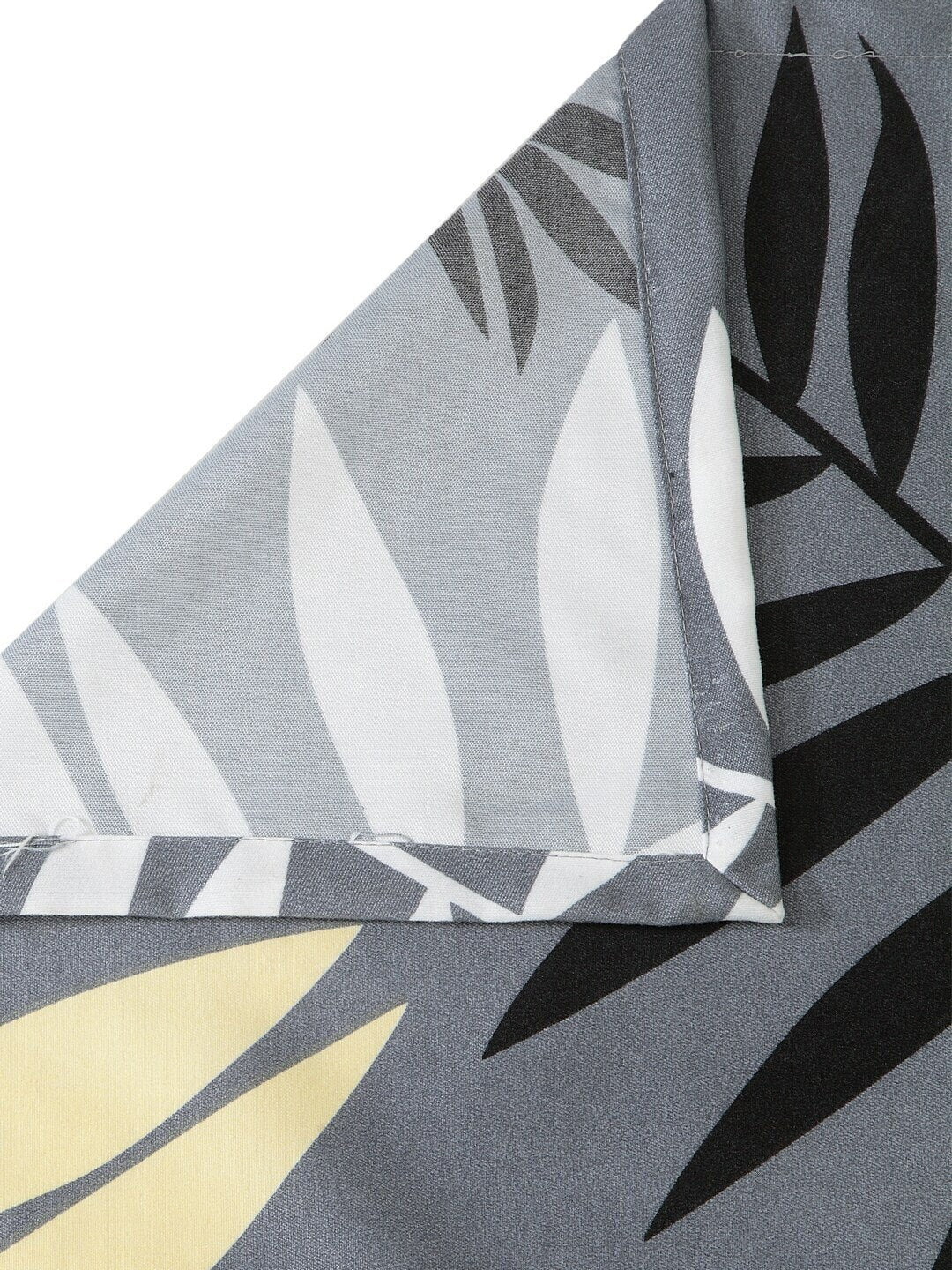 Home Sizzler Grey Printed 144 TC 1 Queen Bedsheet with 2 Pillow Covers | Grocsy