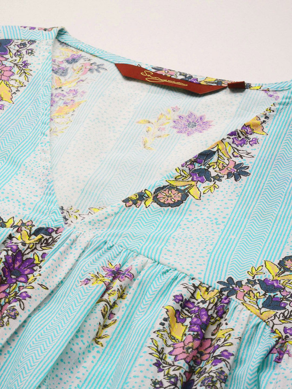 Sangria Floral Print Pleated Empire Kurta | Grocsy