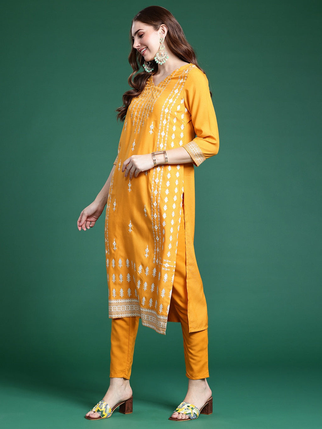 Sangria Printed Kurta with Trousers & Dupatta | Grocsy