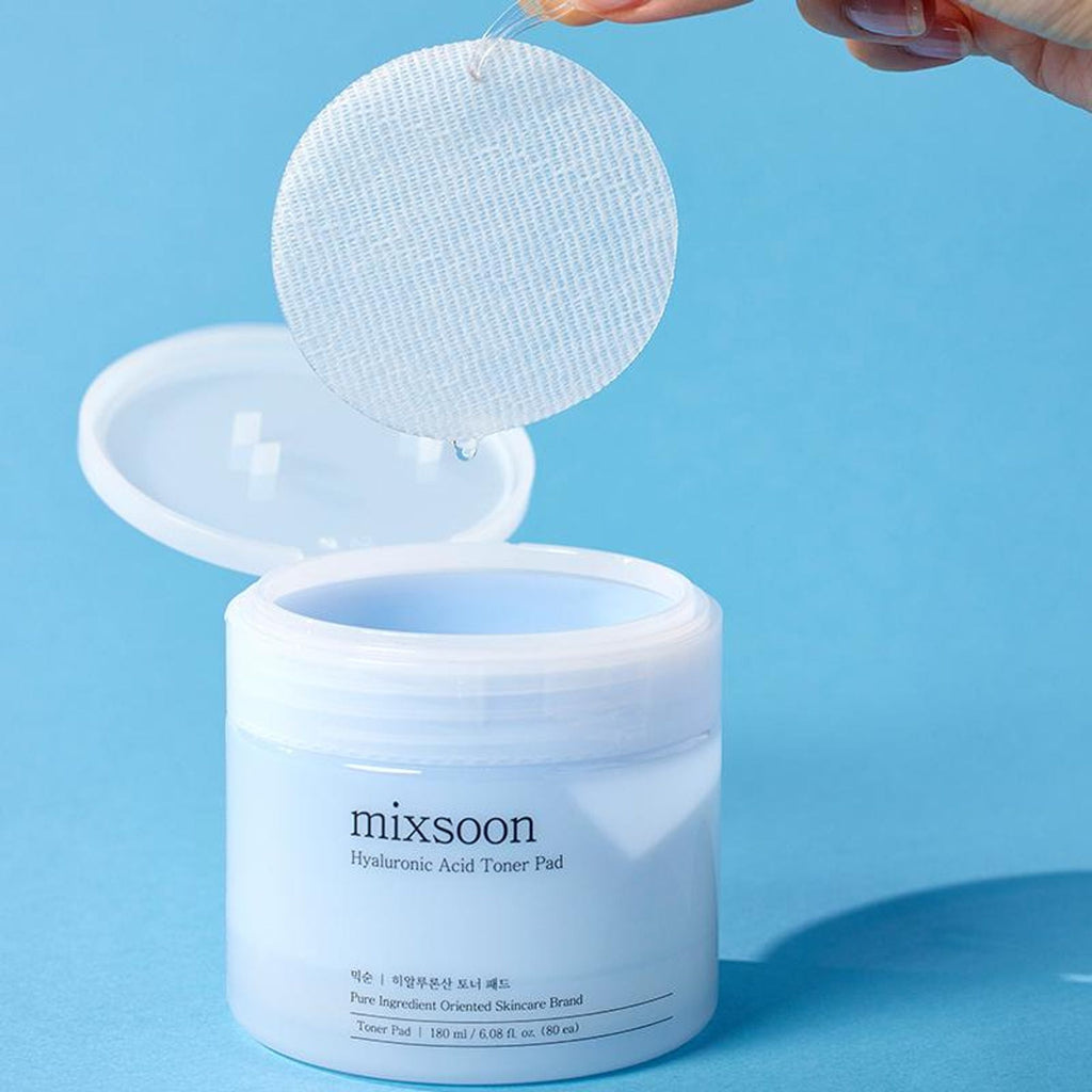 Mixsoon Hyaluronic Acid Toner Pad, Hydrates, Plumps & Soothes Skin | Grocsy