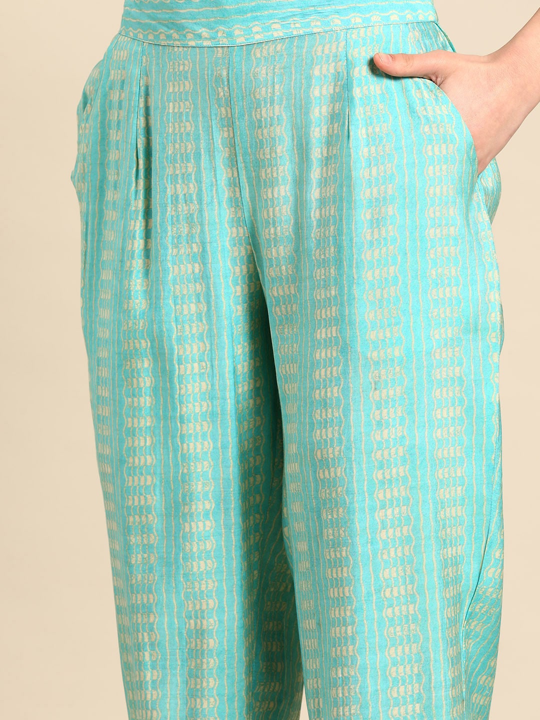 Sangria Women Ethnic Motifs Printed Empire Gotta Patti Kurta with Trousers | Grocsy