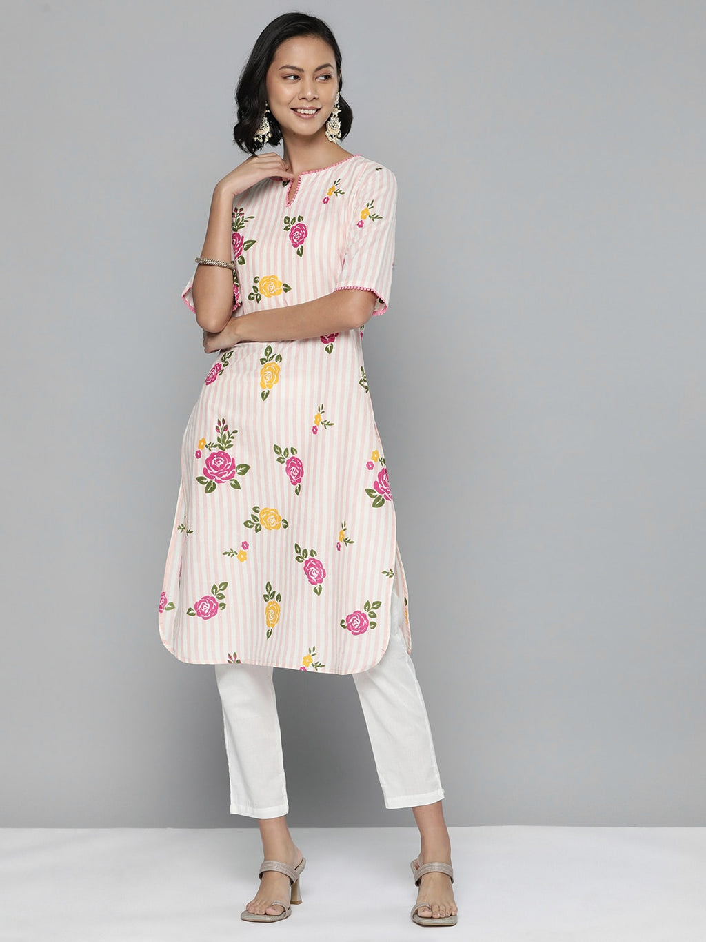HERE&NOW Women Floral Printed Straight Kurta | Grocsy