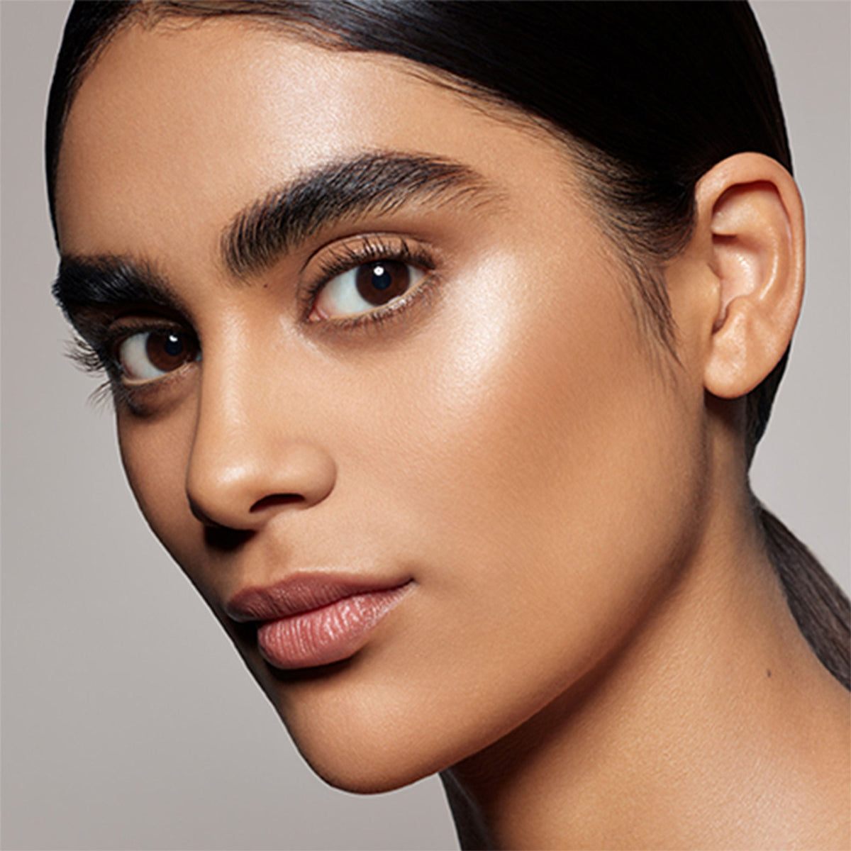 PAT McGRATH LABS Skin Fetish: Sublime Perfection Foundation - Medium 15 | Grocsy