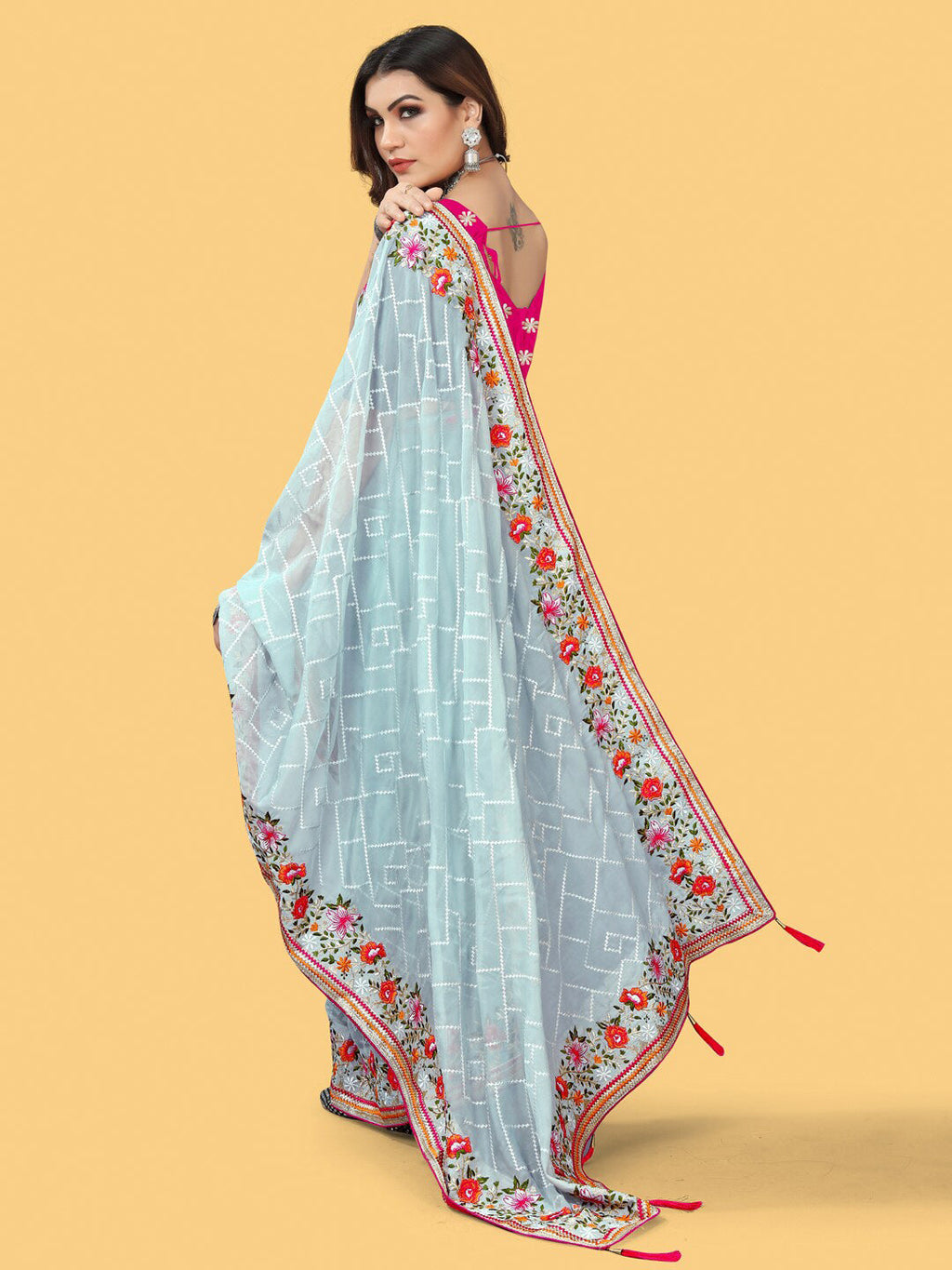 Sangria Grey & Red Geometric Embroidered Organza Sungudi Sarees | Grocsy