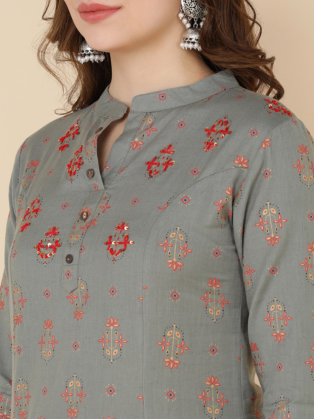 HERE&NOW Women Grey Ethnic Motifs Printed Gotta Patti Kurta with Trouser & Dupatta | Grocsy
