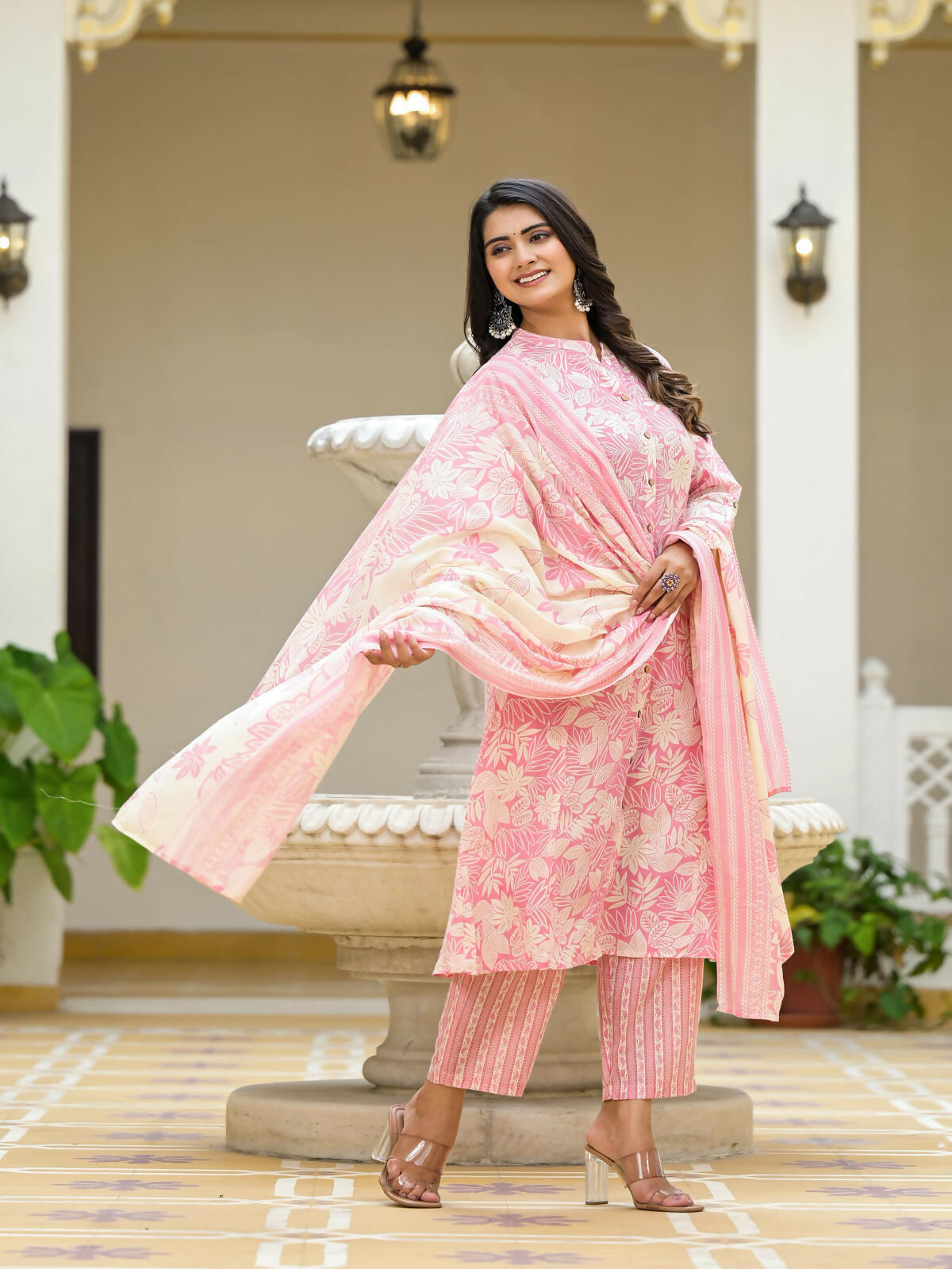 Juniper Women's Pink Floral Printed Cotton Kurta Set With Buttons | Grocsy