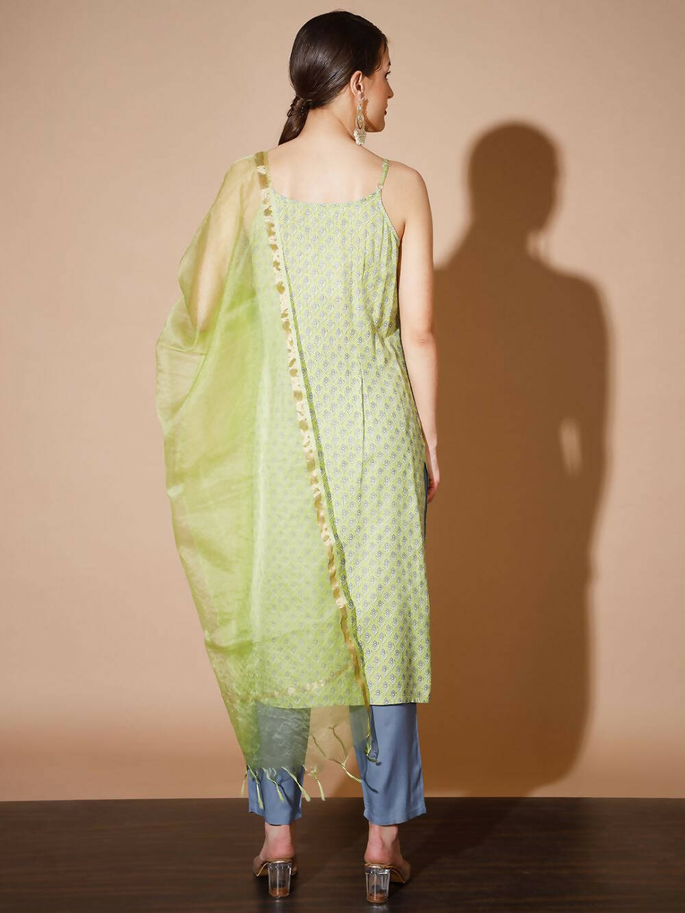 Myshka Women Green Printed Kurta & Trousers With Dupatta | Grocsy