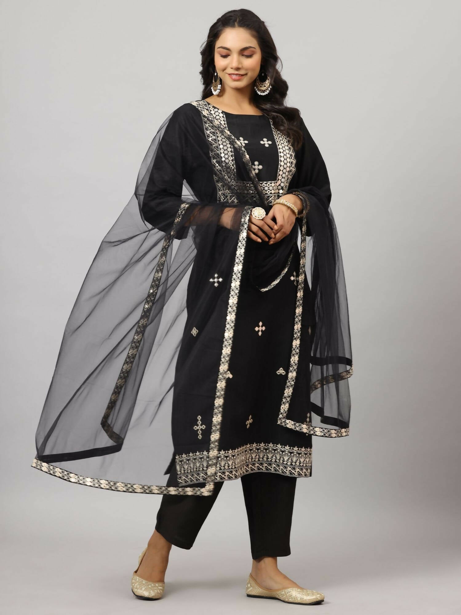 Juniper Women's Black Chinnon Solid Embroidered Kurta Set | Grocsy