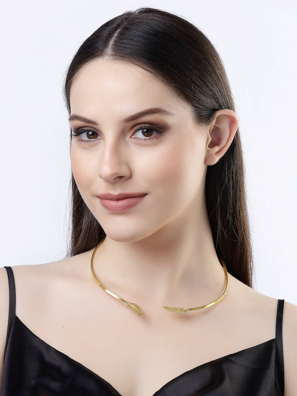NVR Women Gold-Polished Circular Choker Necklace | Grocsy