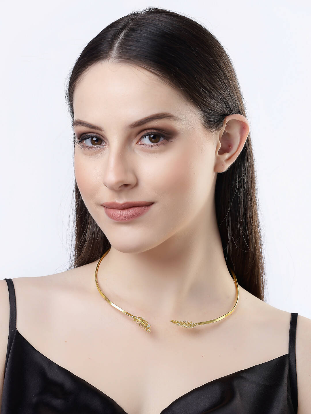 NVR Women Gold-Polished Circular Choker Necklace | Grocsy