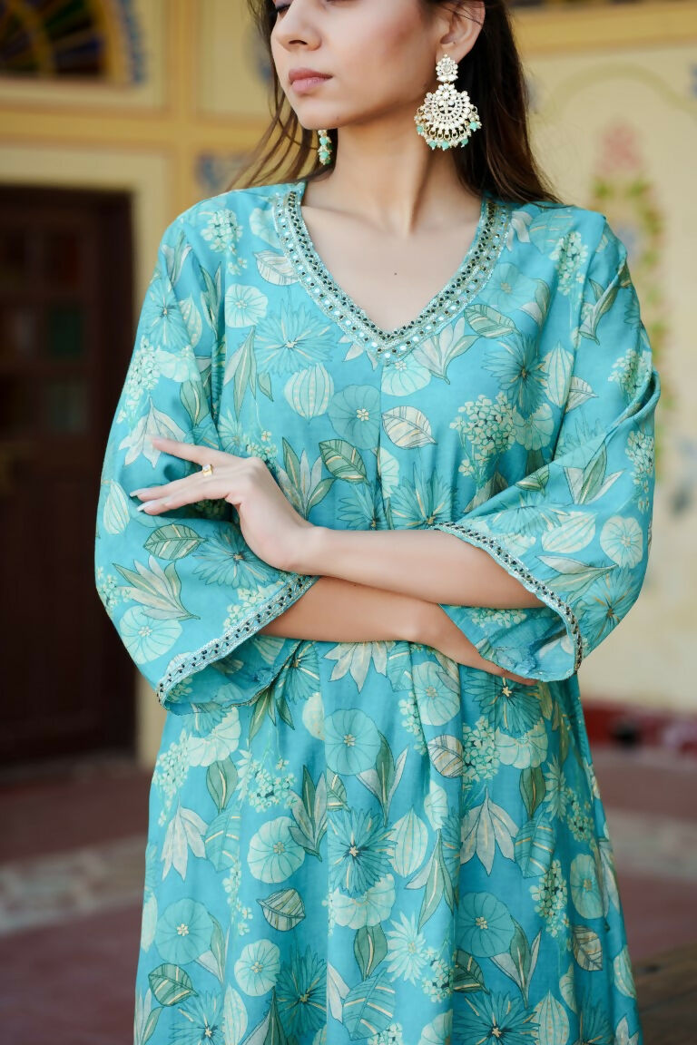 Vaasva Women Aqua Muslin Pleated Kurta & Pant Clothing Set | Grocsy