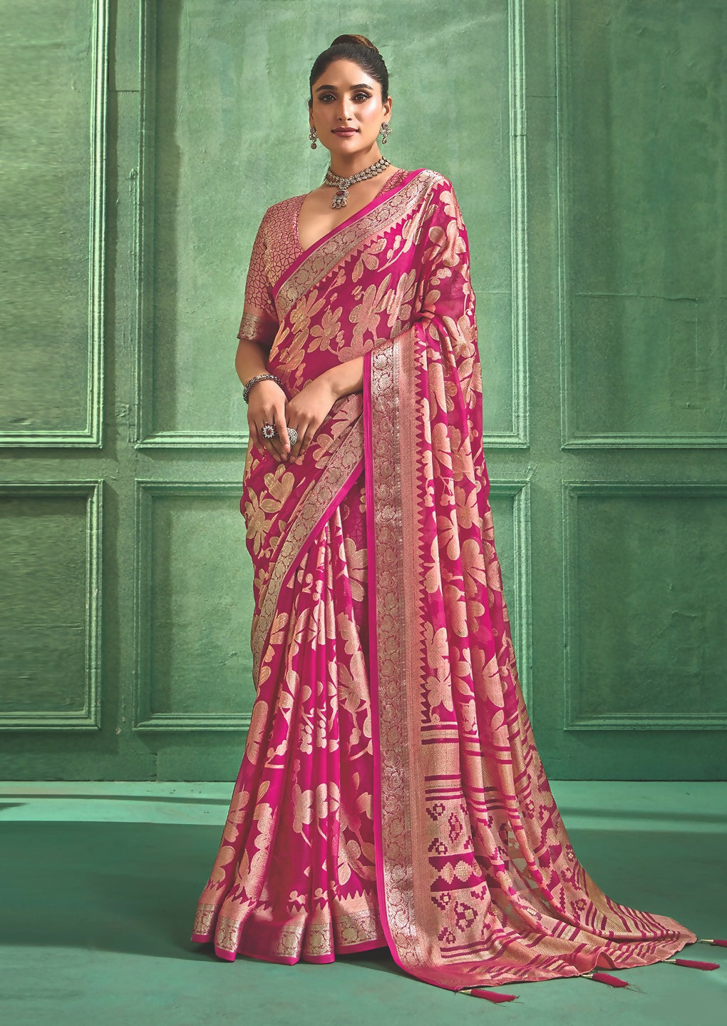 Joban Fashion Pinkdull Moss Brasso With Kasab Zari Border Saree & Tassels With Brasso Blouse | Grocsy
