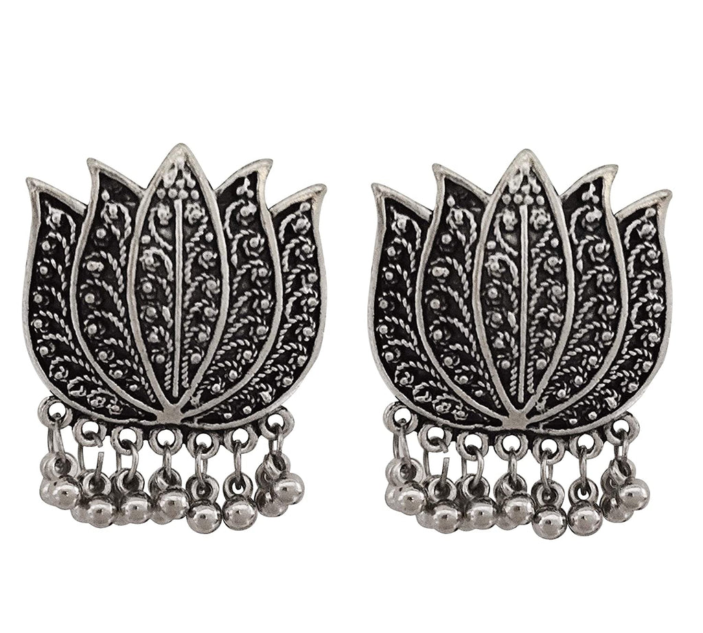 Silver-Plated Alloy Oxidised Lotus Petals Necklace - The Pari | Grocsy