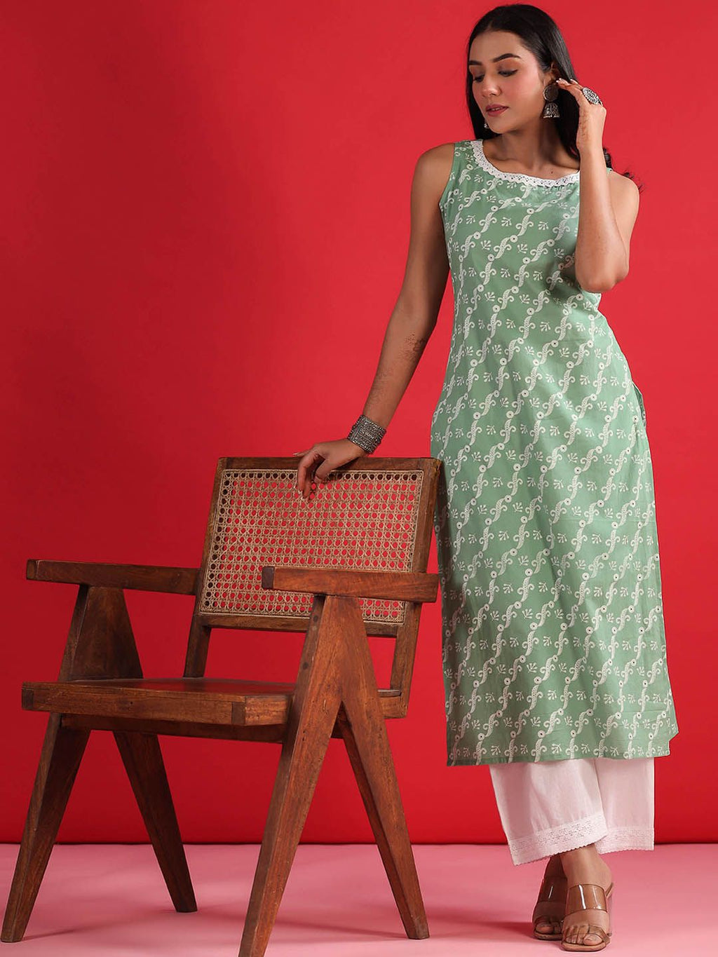 Indo Era Geometric Printed Round Neck Sleeveless Gotta Patti Cotton Straight Kurta | Grocsy